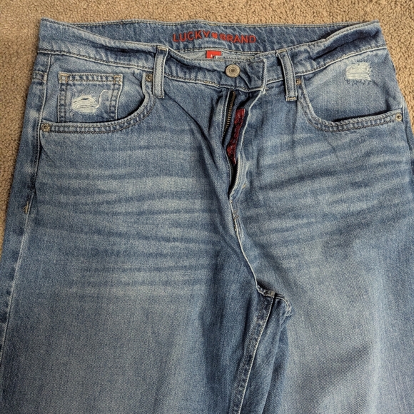 Lucky Brand Light Blue Denim Jeans with Red Tag - Picture 3 of 6